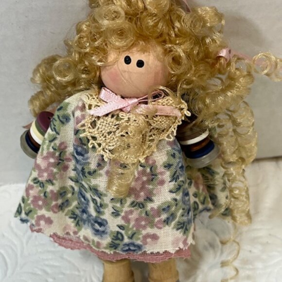 Handmade Standing Button Wooden Blonde Curly Haired Doll 5" - Picture 8 of 10